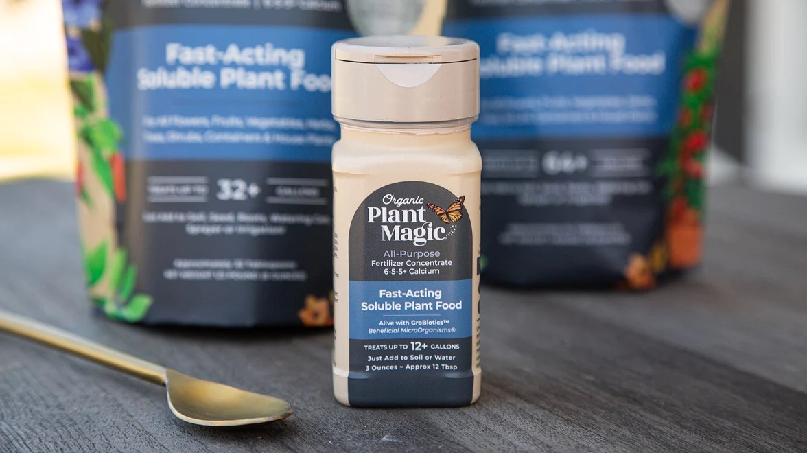 Organic Plant Magic – All Purpose Fast-Acting Soluble Plant Food – 3 OZ